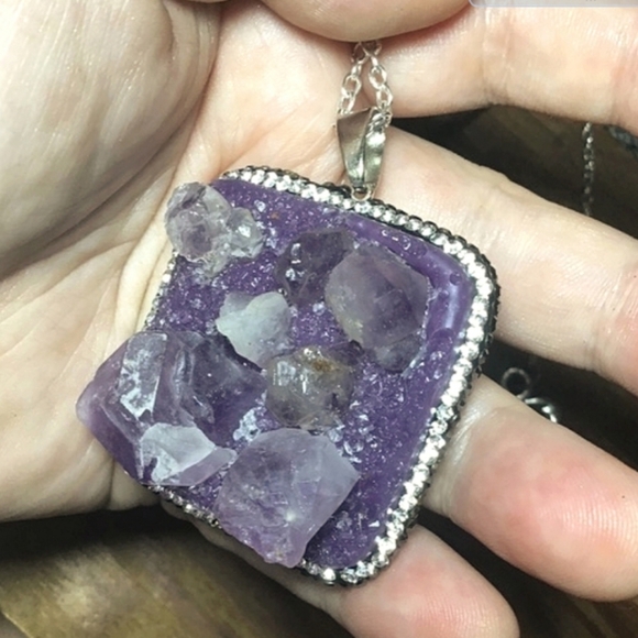 Designmefab handmade chipped amethyst necklace - Picture 1 of 9